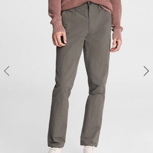 Rag & Bone Fit 2 Mid-Rise Water Resistant Chino